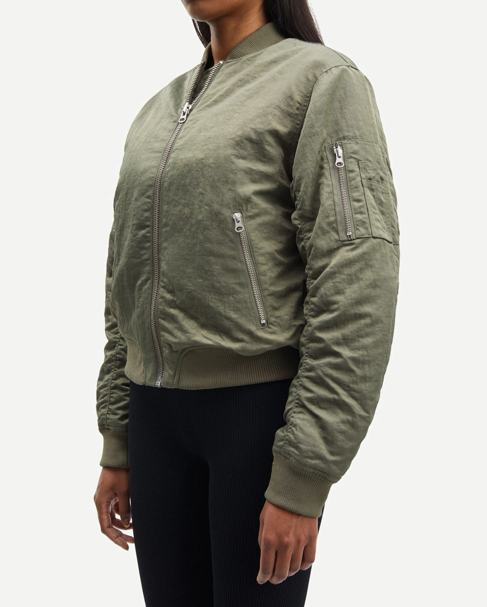 MAE BOMBER 14652 / DUSTY OLIVE